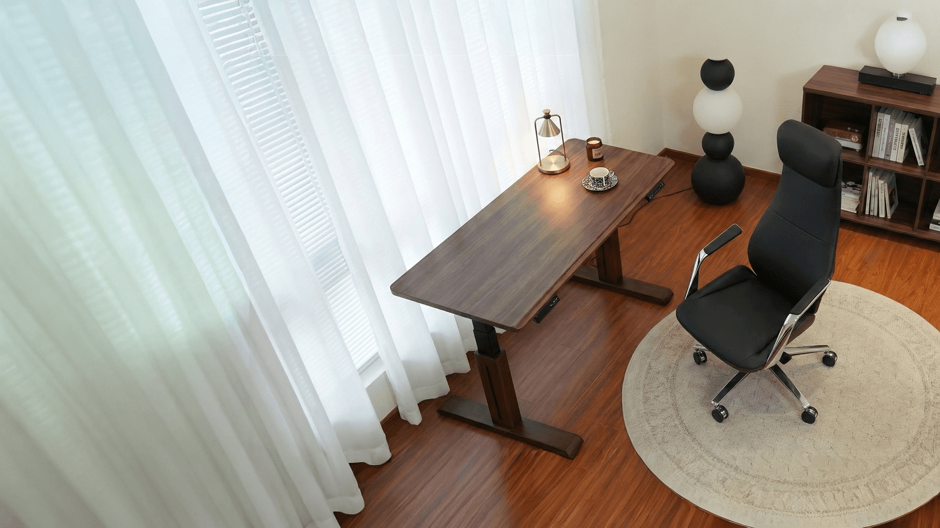 IDEN Showroom